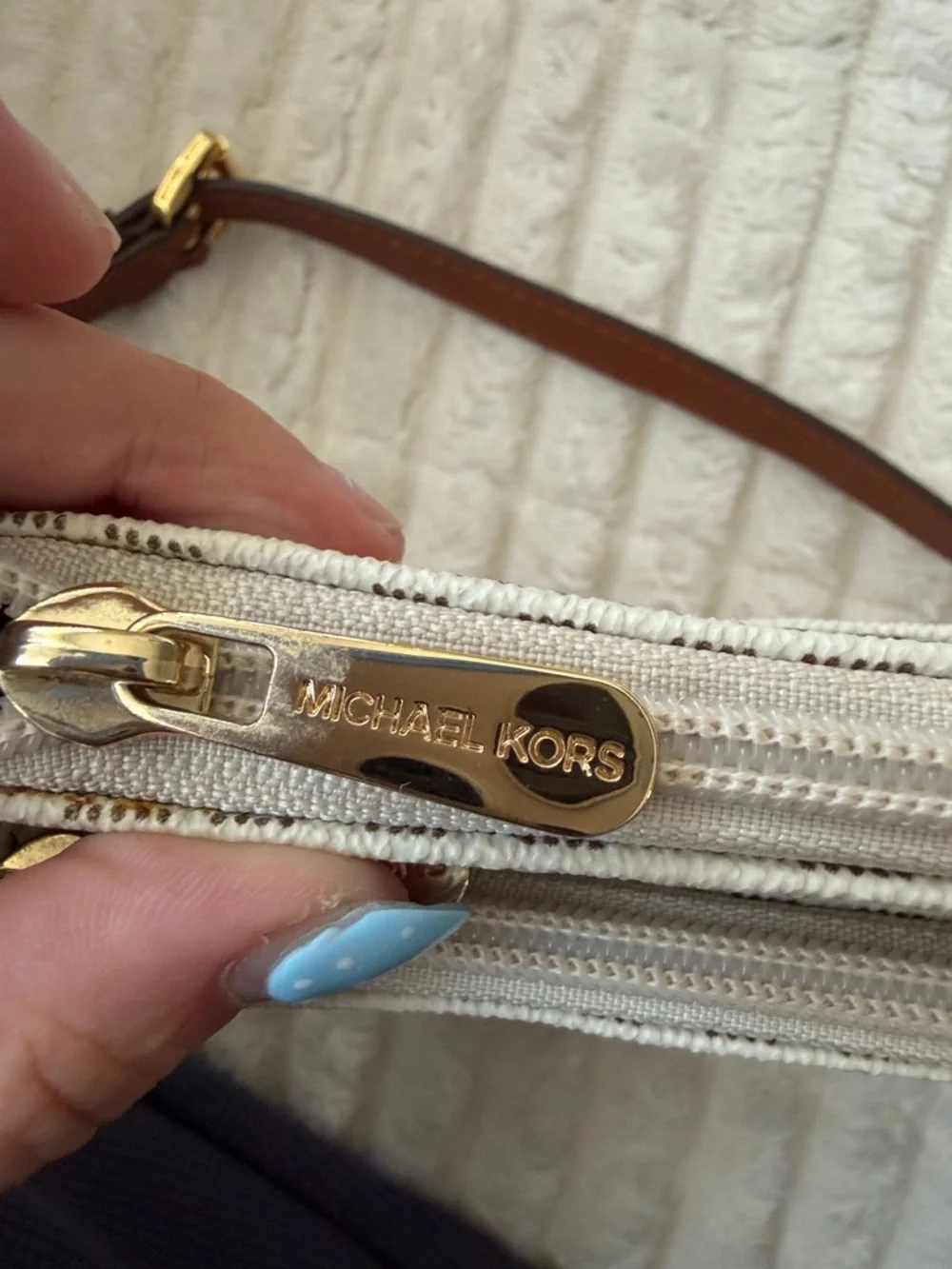 Michael Kors Fulton Crossbody with Brown Strap and Gold MK Medallion - Picture 4 of 8